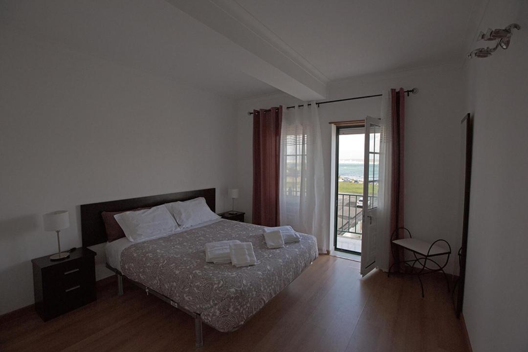 Waters House - Feel At Home Ir Our Sea Peniche Ngoại thất bức ảnh